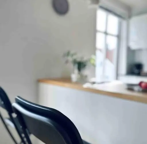 Apartment Utsikt, Sentralt Og Romslig! *